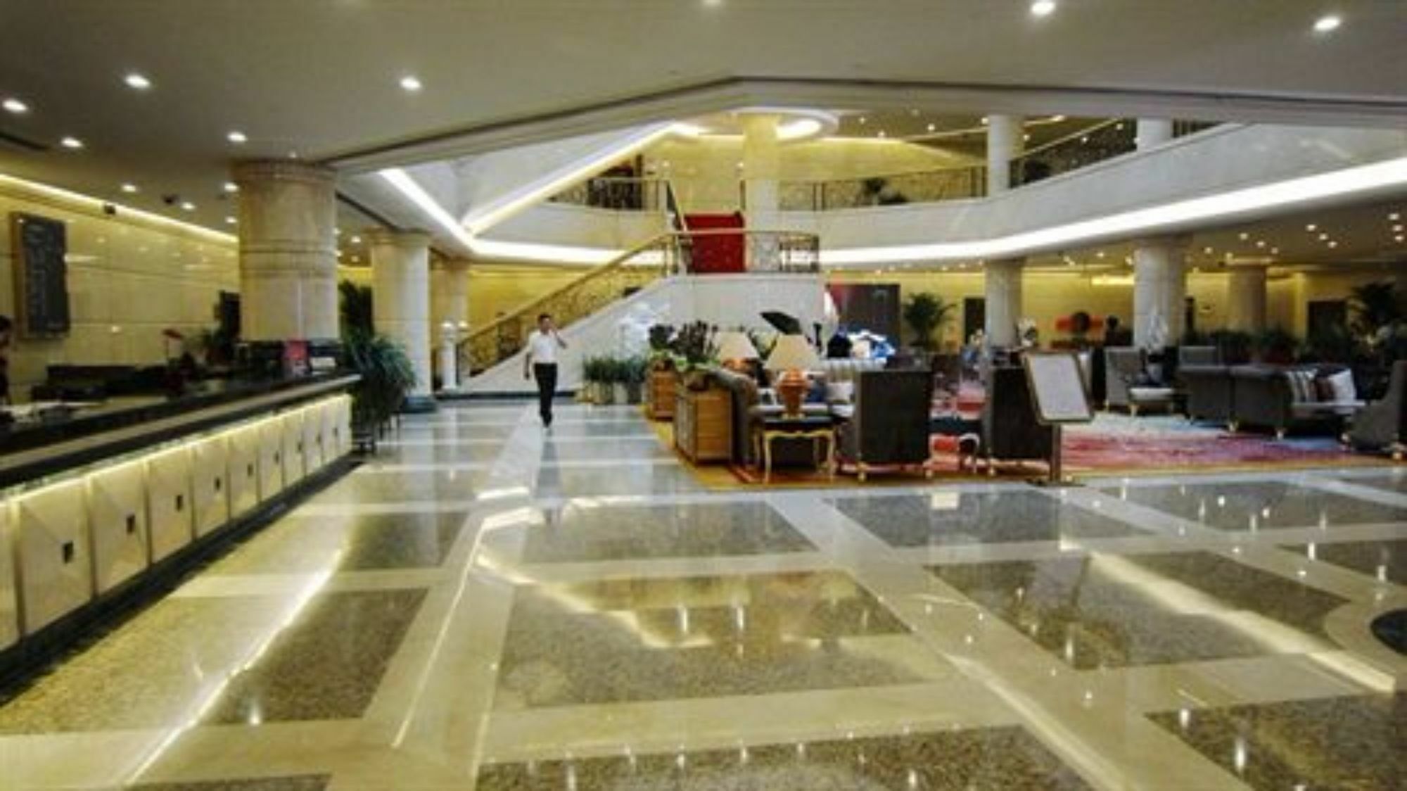 International Hotel Lang Phường Ngoại thất bức ảnh